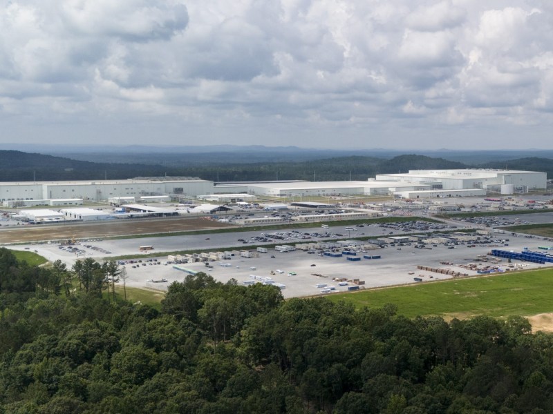 Trump is destroying the American battery industry. A Georgia battery plant illustrates the problem.